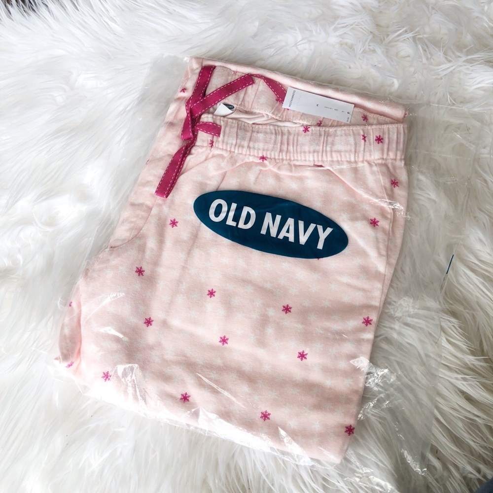 **CLEARANCE** Old Navy pj pants, sz med